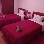 Penzion House Victoria Nazaré
