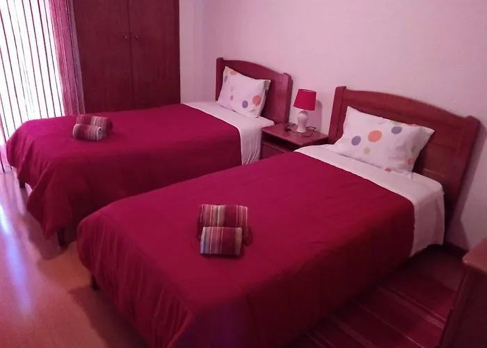 Konukevi House Victoria Nazaré