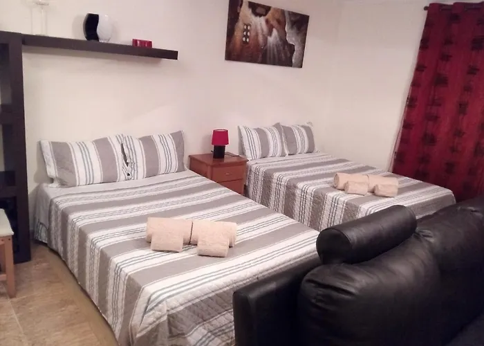 بيت ضيافة House Victoria نازاريه